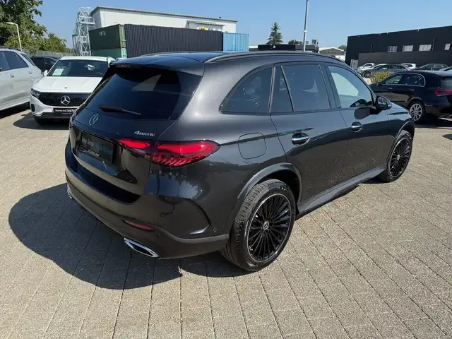 Mercedes-Benz GLC 300