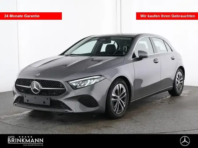 Mercedes-Benz A 220