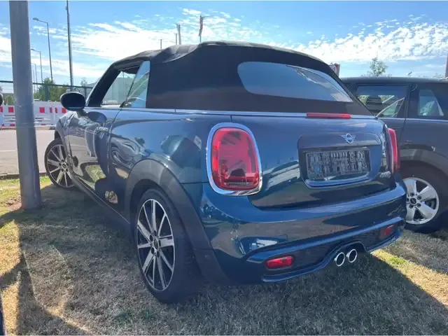 MINI Cooper S Cabrio