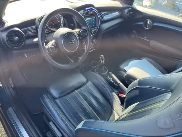 MINI Cooper S Cabrio