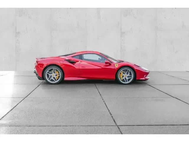 Ferrari F8 Tributo