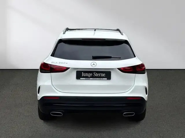 Mercedes-Benz GLA 250