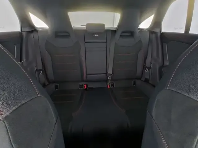 Mercedes-Benz CLA 220