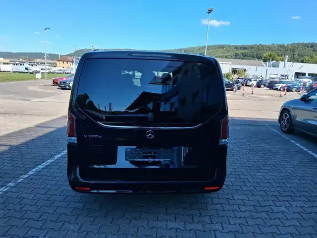 Mercedes-Benz V 300