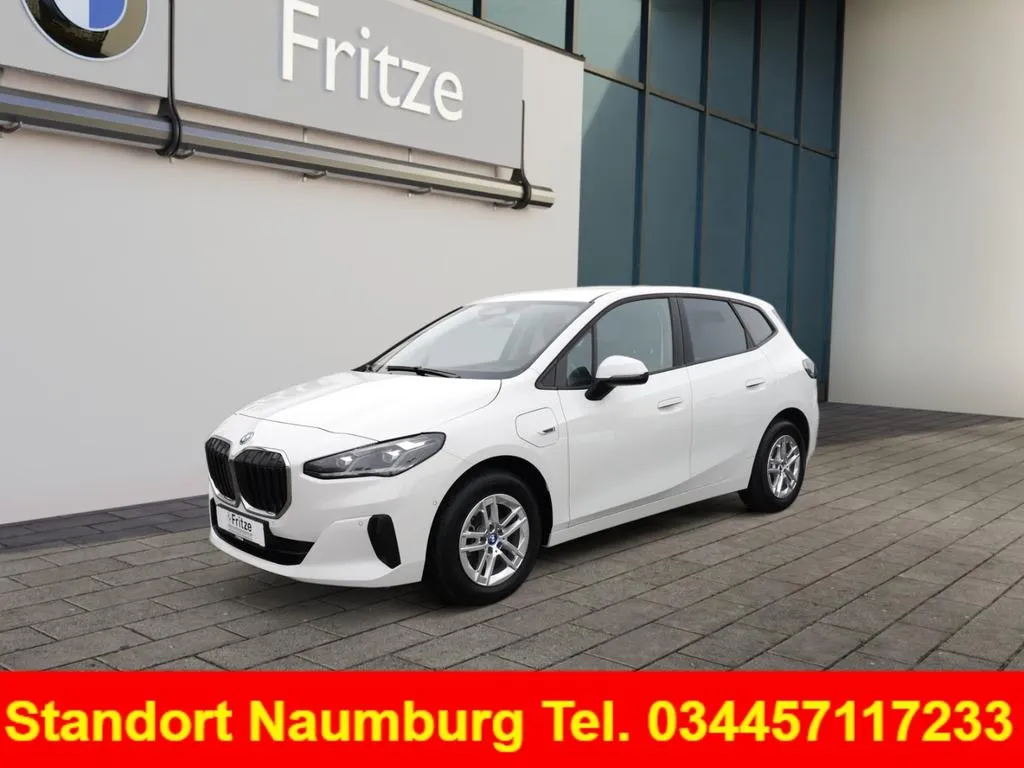 BMW 225