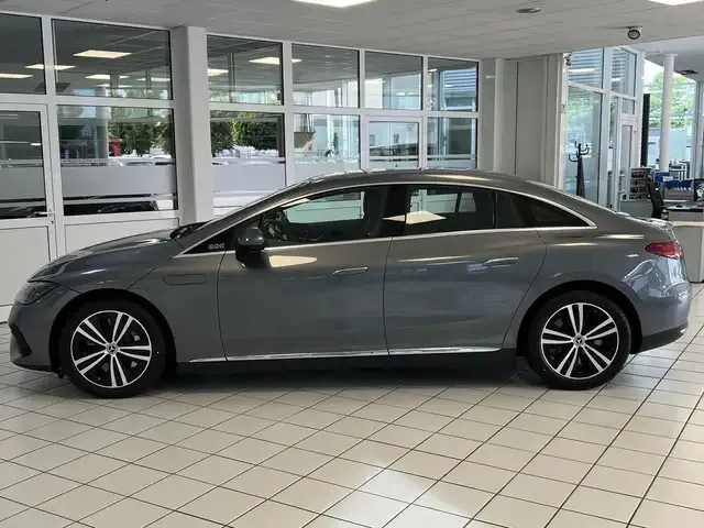 Mercedes-Benz EQE 350