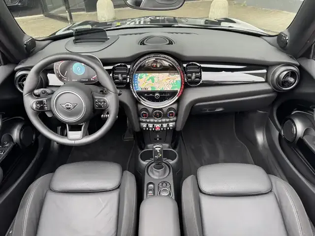 MINI John Cooper Works Cabrio
