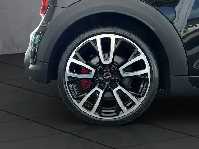 MINI John Cooper Works Cabrio