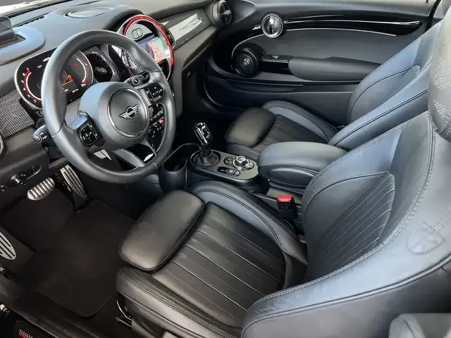 MINI John Cooper Works Cabrio