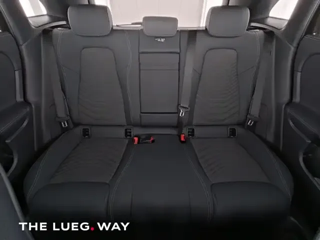 Mercedes-Benz EQA 300