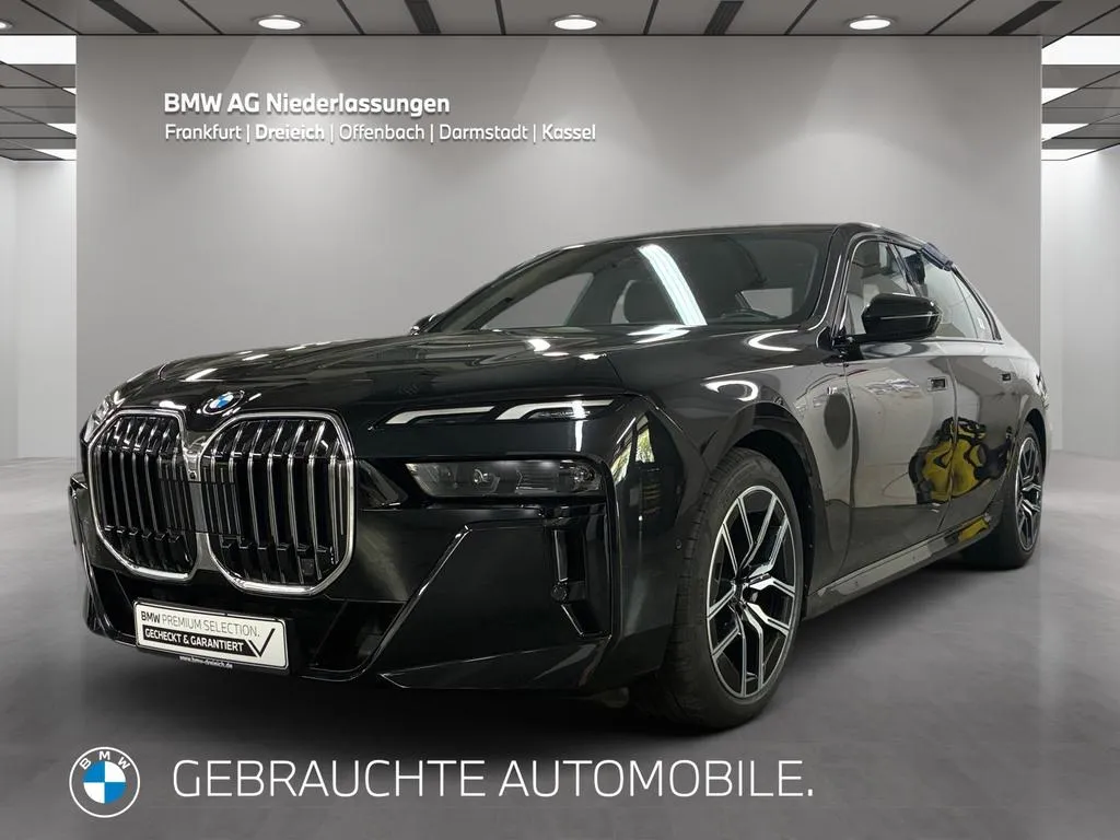BMW 740
