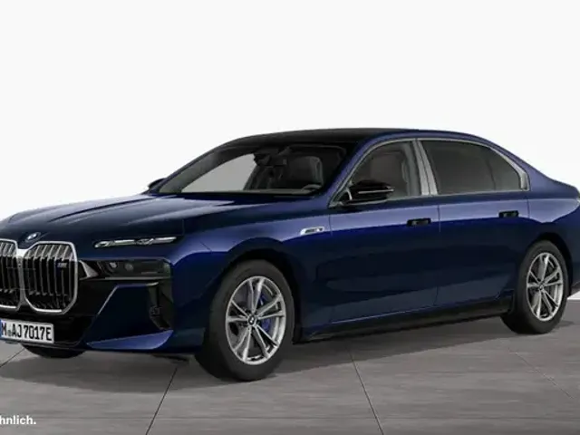 BMW i7
