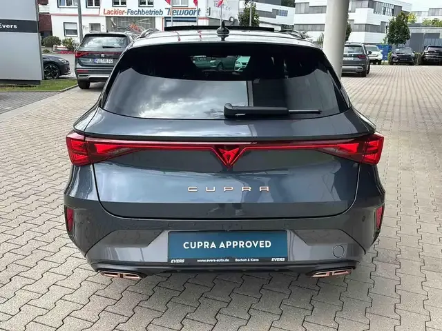 CUPRA Leon