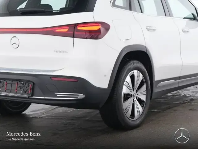 Mercedes-Benz EQA 300