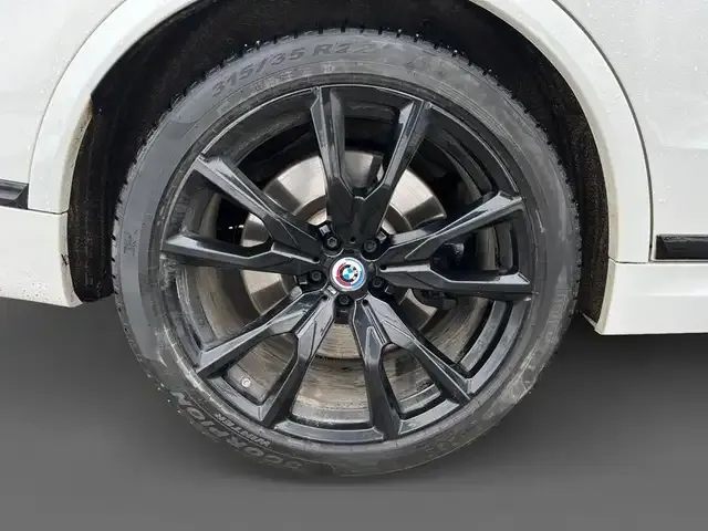 BMW X7 M