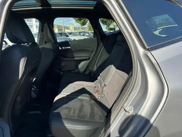 BMW 223