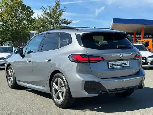 BMW 223