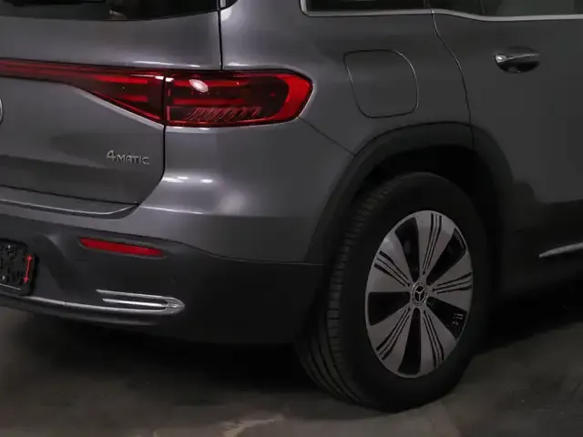 Mercedes-Benz EQB 350