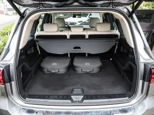 Mercedes-Benz EQB 350