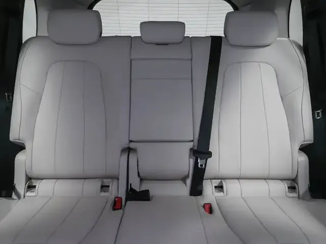 Mercedes-Benz EQB 350