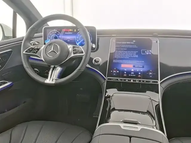 Mercedes-Benz EQE 300