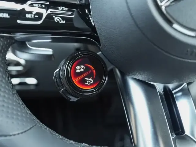 Mercedes-Benz SL 43 AMG