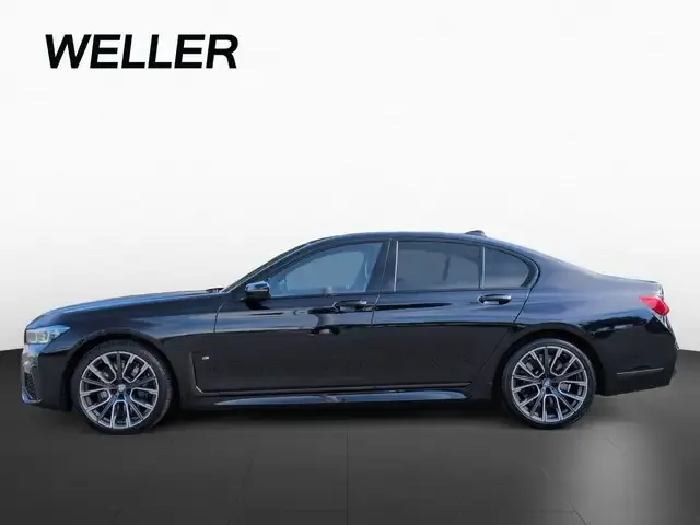 BMW 730