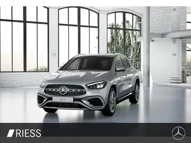 Mercedes-Benz GLA 200