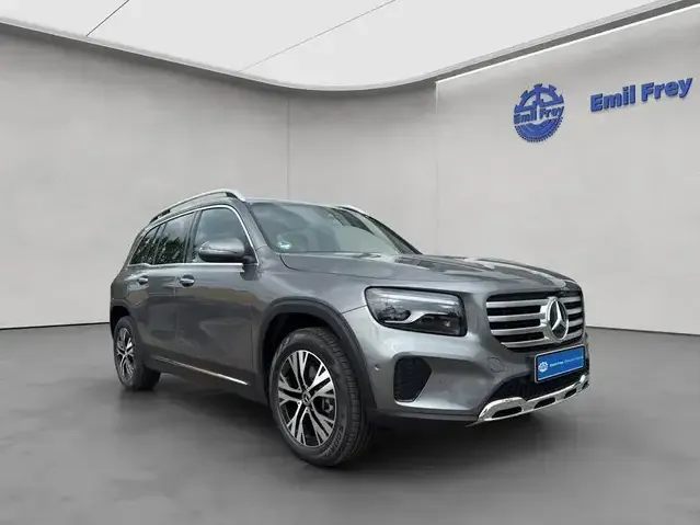 Mercedes-Benz GLB 200