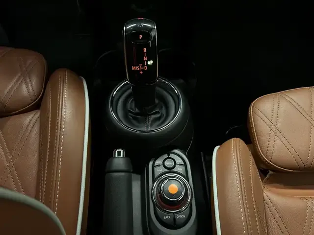 MINI John Cooper Works Cabrio