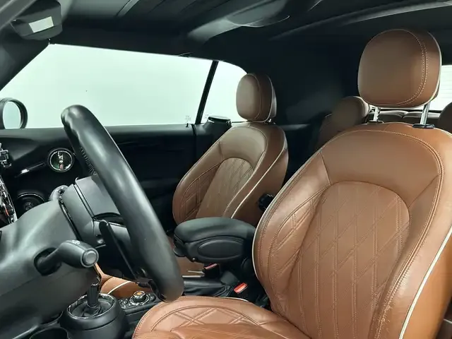 MINI John Cooper Works Cabrio