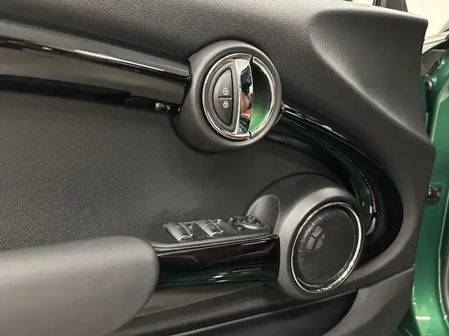 MINI John Cooper Works Cabrio