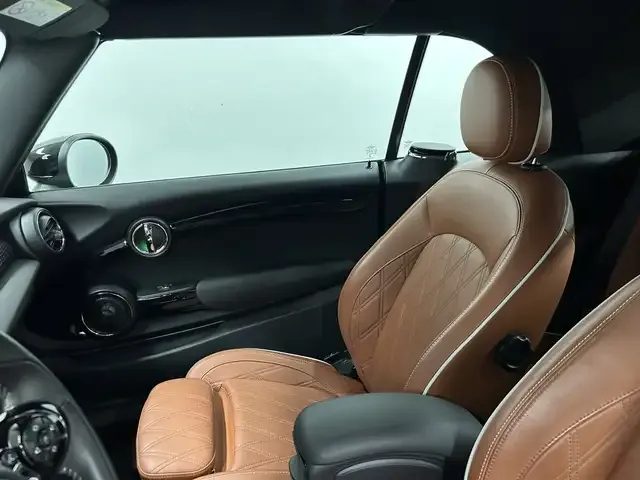 MINI John Cooper Works Cabrio