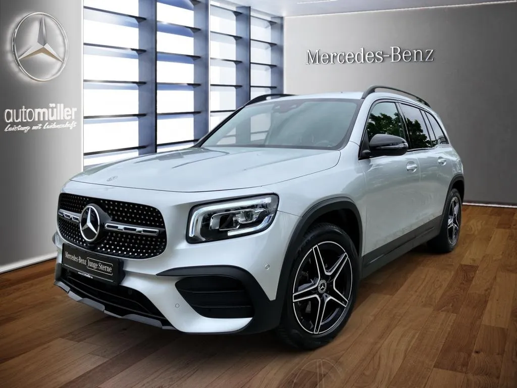 Mercedes-Benz GLB 200