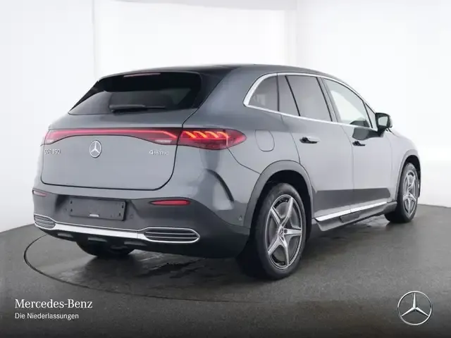 Mercedes-Benz EQE SUV