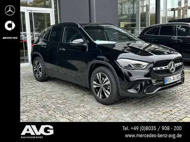 Mercedes-Benz GLA 200