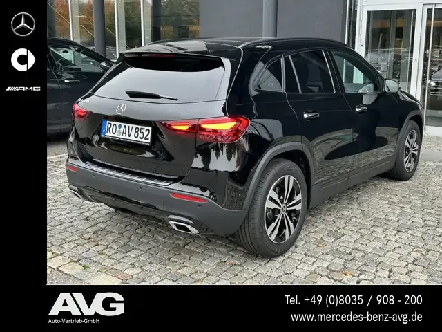 Mercedes-Benz GLA 200