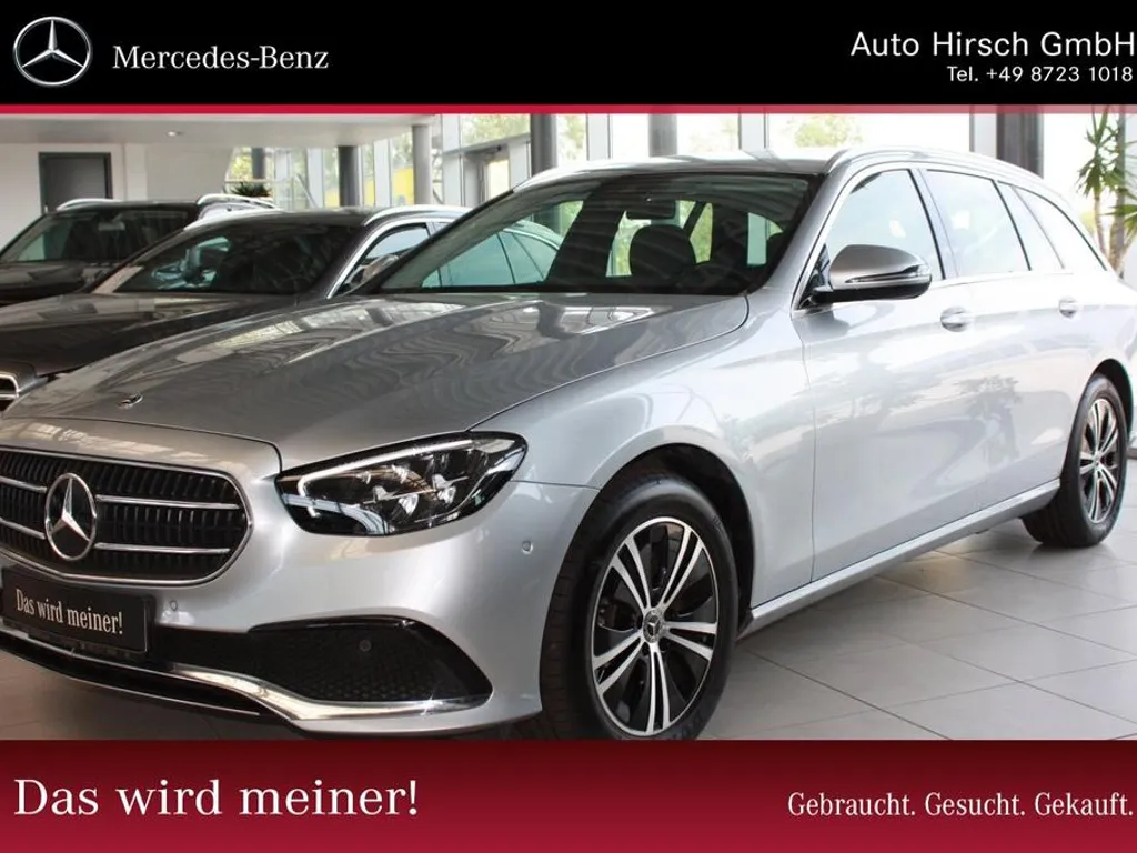 Mercedes-Benz E 220