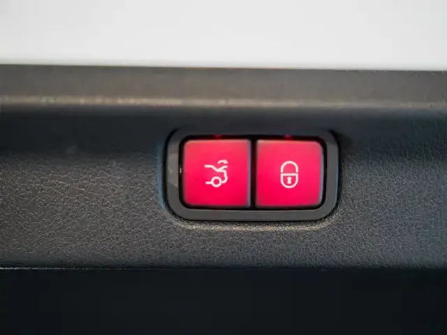 Mercedes-Benz EQE 350