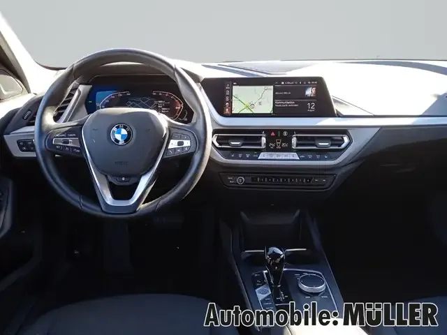 BMW 120