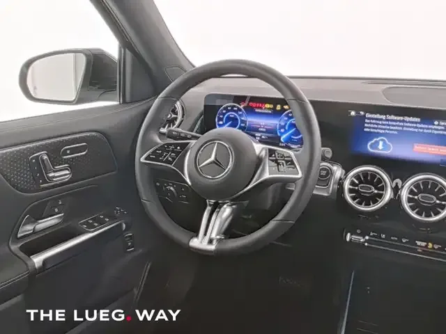 Mercedes-Benz EQB 250