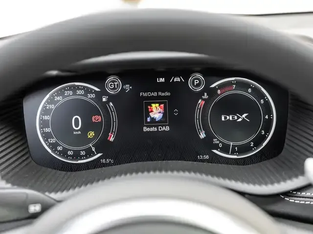Aston Martin DBX