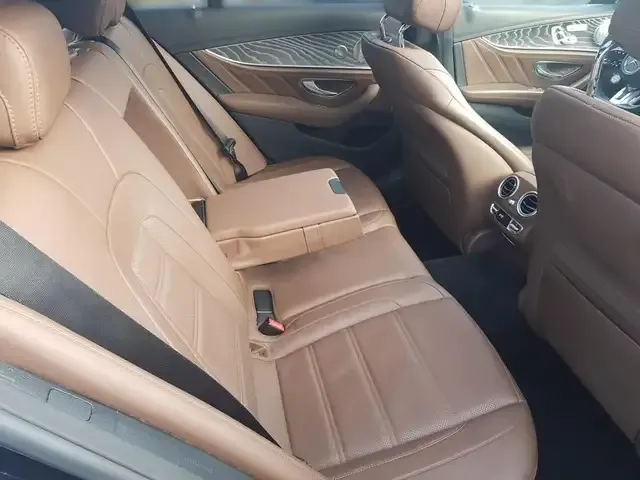 Mercedes-Benz E 63 AMG