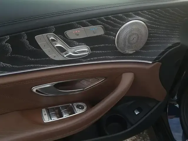 Mercedes-Benz E 63 AMG