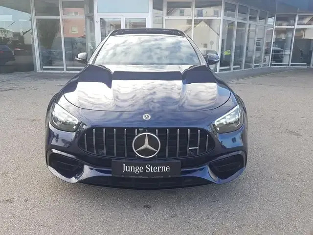 Mercedes-Benz E 63 AMG