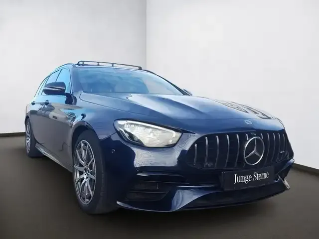 Mercedes-Benz E 63 AMG