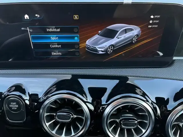 Mercedes-Benz CLA 250