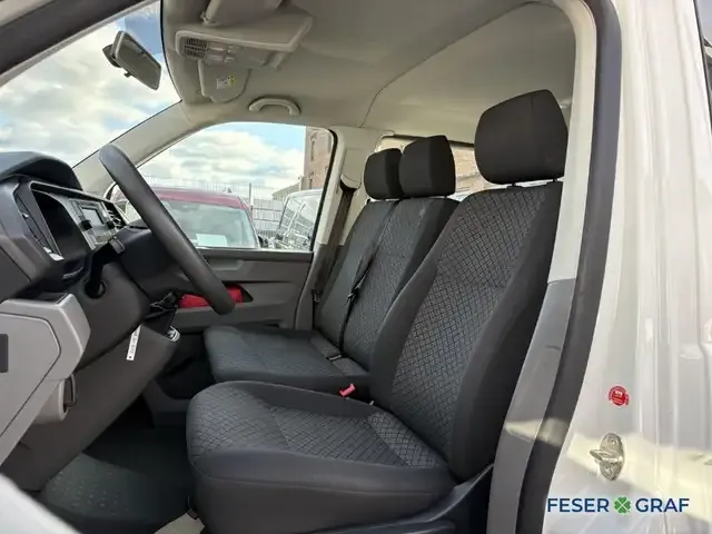 Volkswagen T6.1 Caravelle