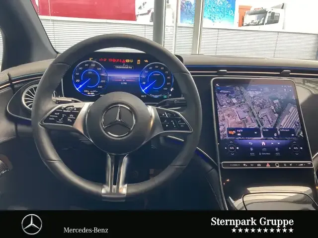 Mercedes-Benz EQE 300