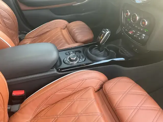 MINI John Cooper Works Clubman